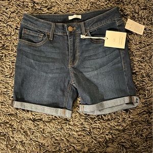 Lauren Conrad Jean shorts
